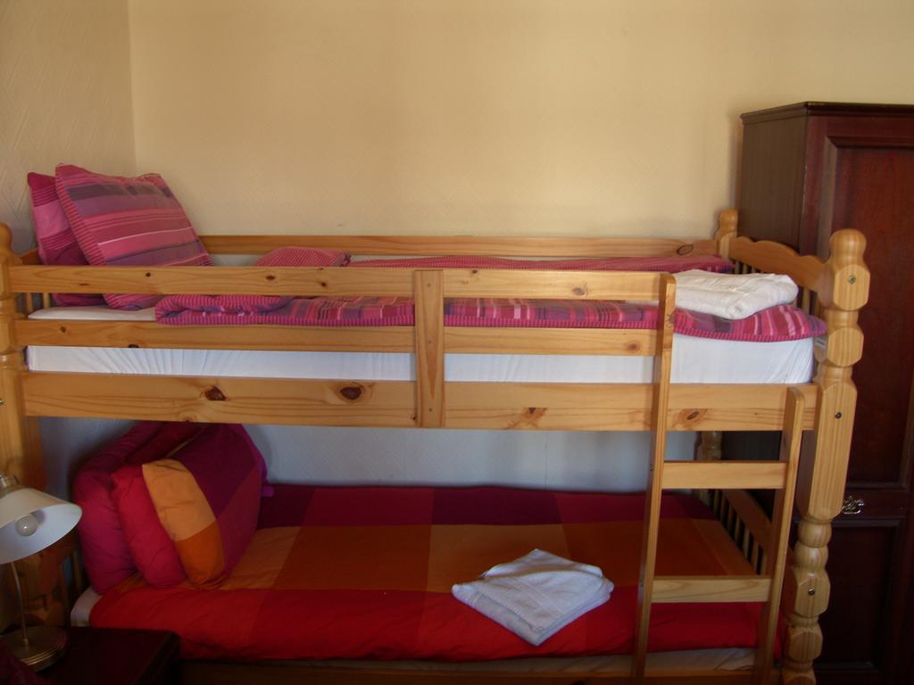 אדינבורו Regis Guest House חדר תמונה